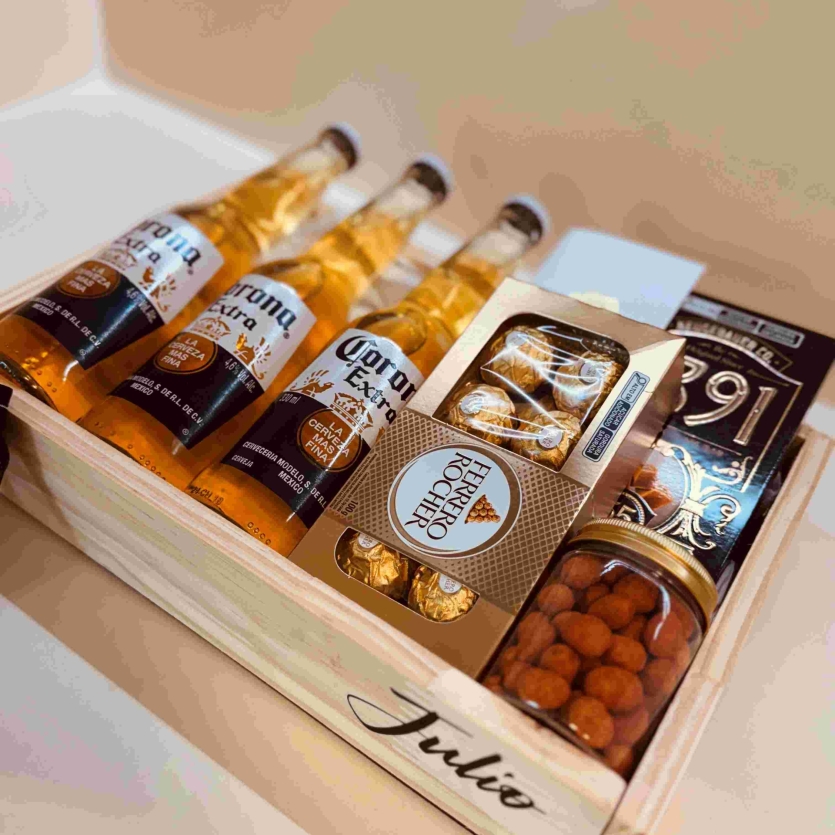 Box Happy Hour